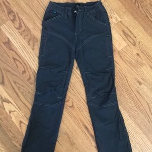 Boy’s black Kuhl pants (sz7-8)